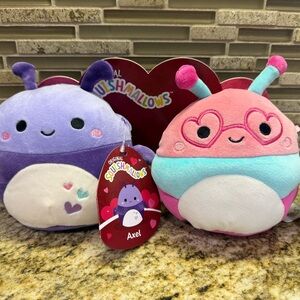 Squishmallows Axel Plush Duo - Lavender and Coral- Axel and Griffith
